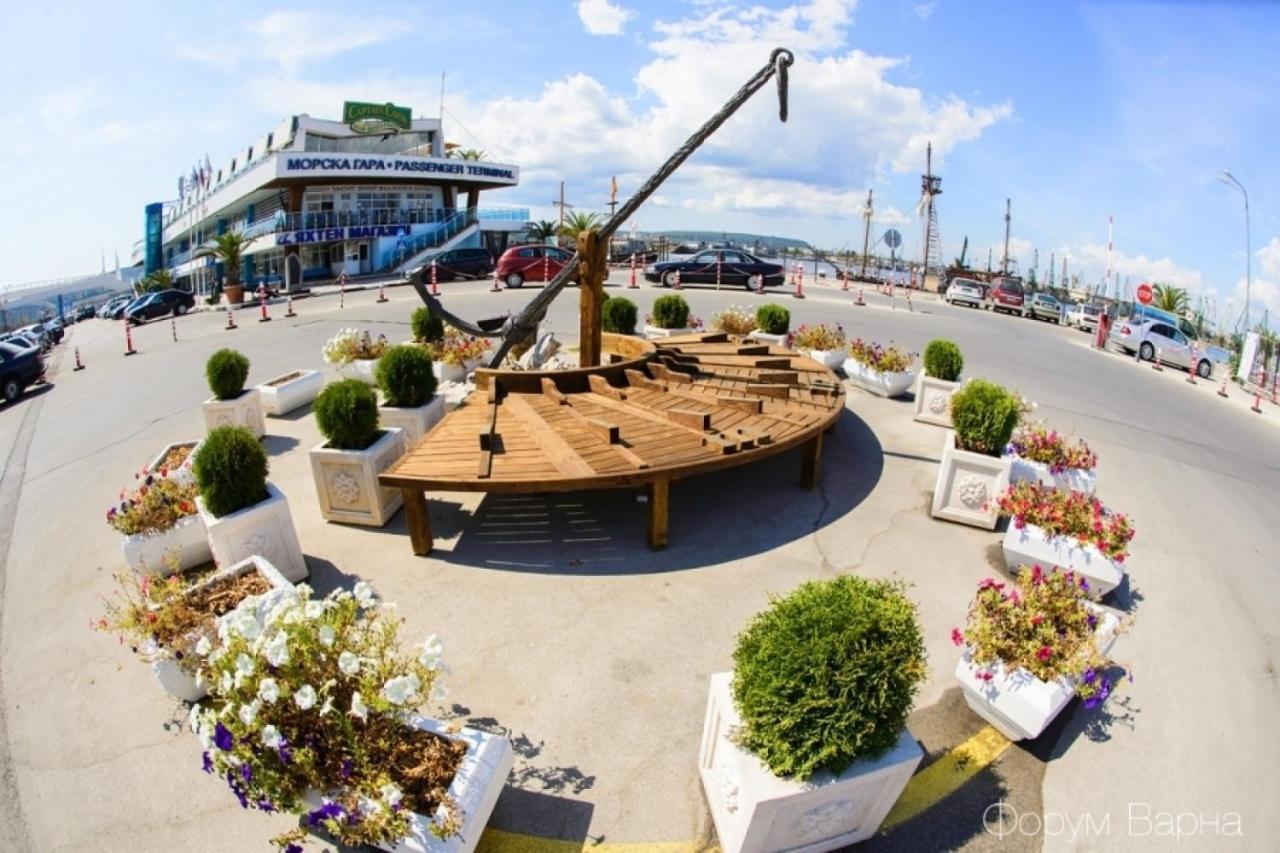 Panorama Hotel - Free Ev Charging Station Varna Extérieur photo